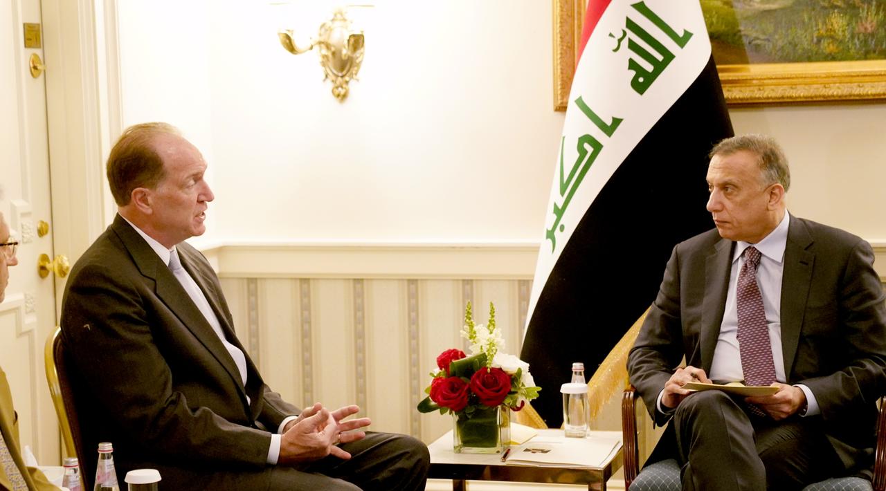 رئيس مجلس الوزراء السيد مصطفى الكاظمي يلتقي في واشنطن رئيس مجموعة البنك الدولي