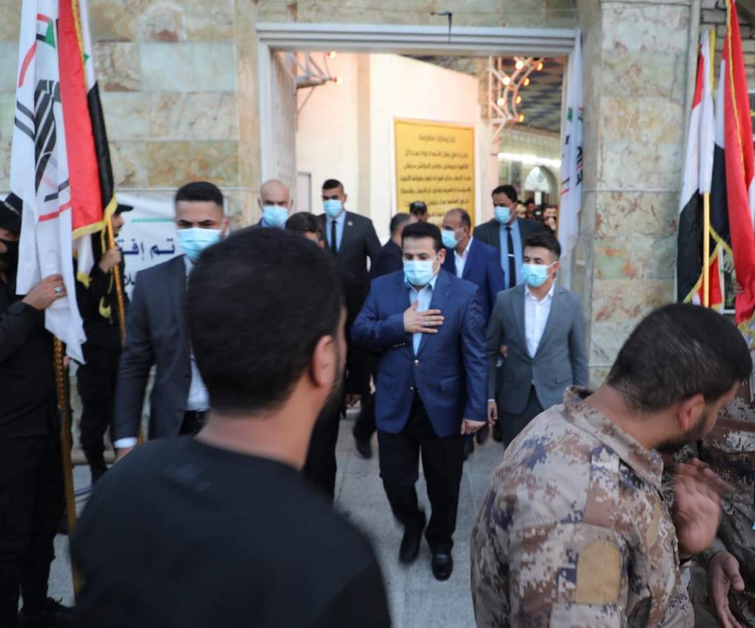 مستشار الأمن القومي السيد قاسم الأعرجي يحضر مجلس عزاء شهداء اللواء 12 في الحشد الشعبي